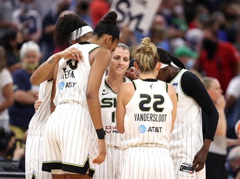 2021 WNBA Playoffs presented by Google .